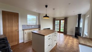 Photo 39- click for photo gallery